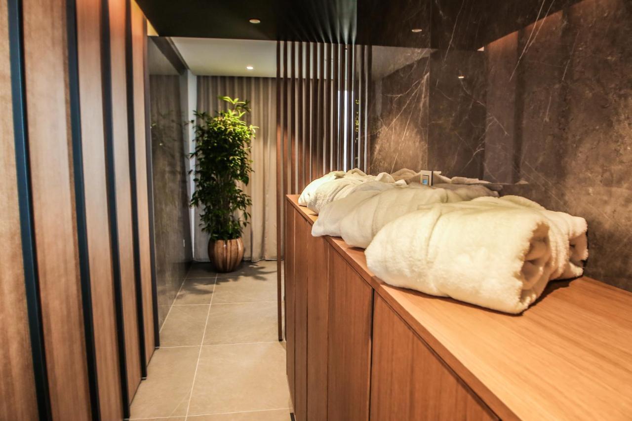 Hotel A Plus Целие Екстериор снимка